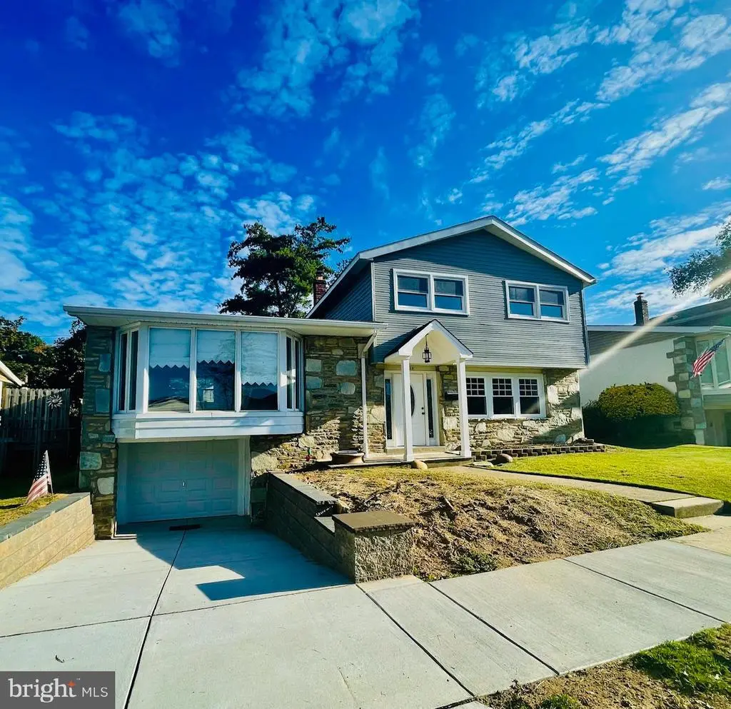 3803 Dorchester Rd, PHILADELPHIA