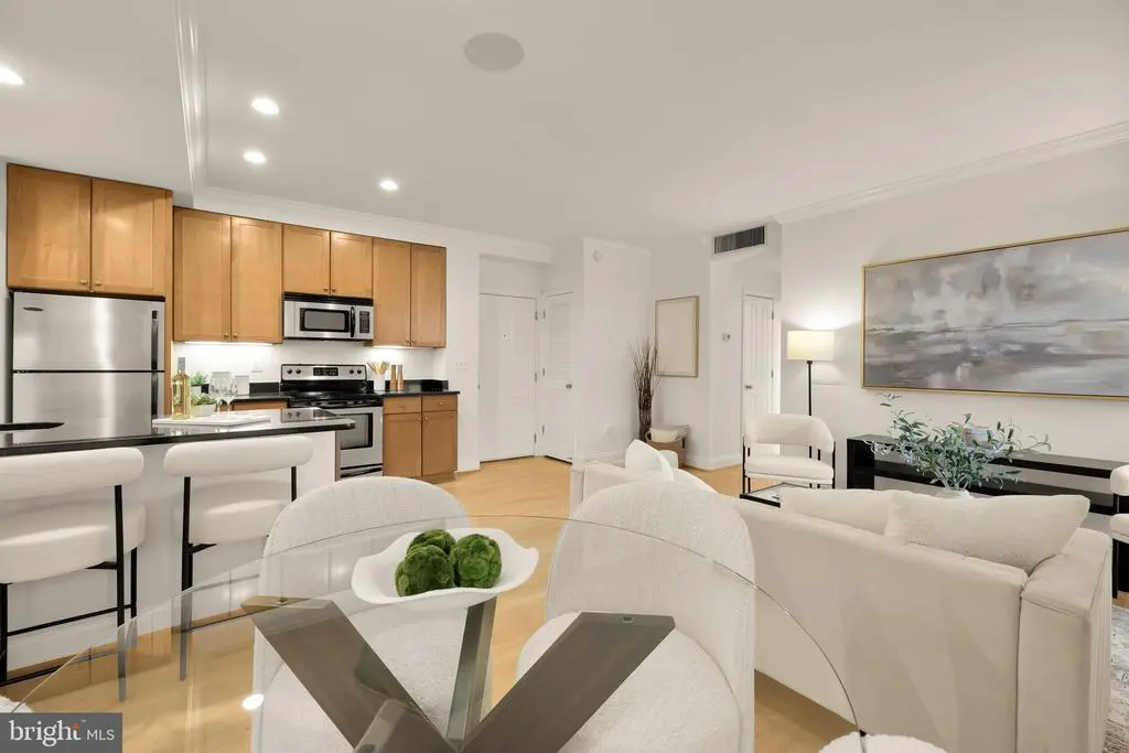 Photo of Listing #DCDC2226374