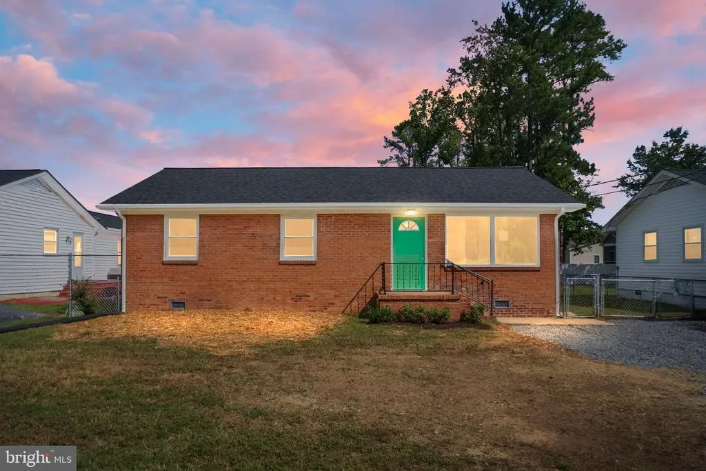 1115 Mckinney Blvd, COLONIAL BEACH