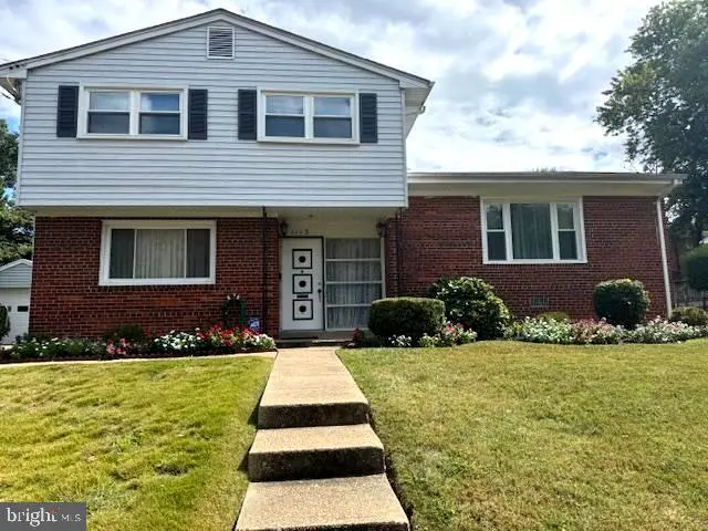 1113 Burketon Rd, Hyattsville