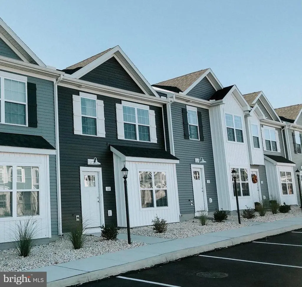 142 Cypress Ln, Hanover