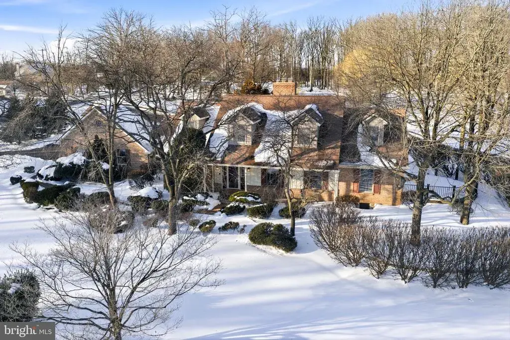9 Log Cabin Rd, PERKASIE