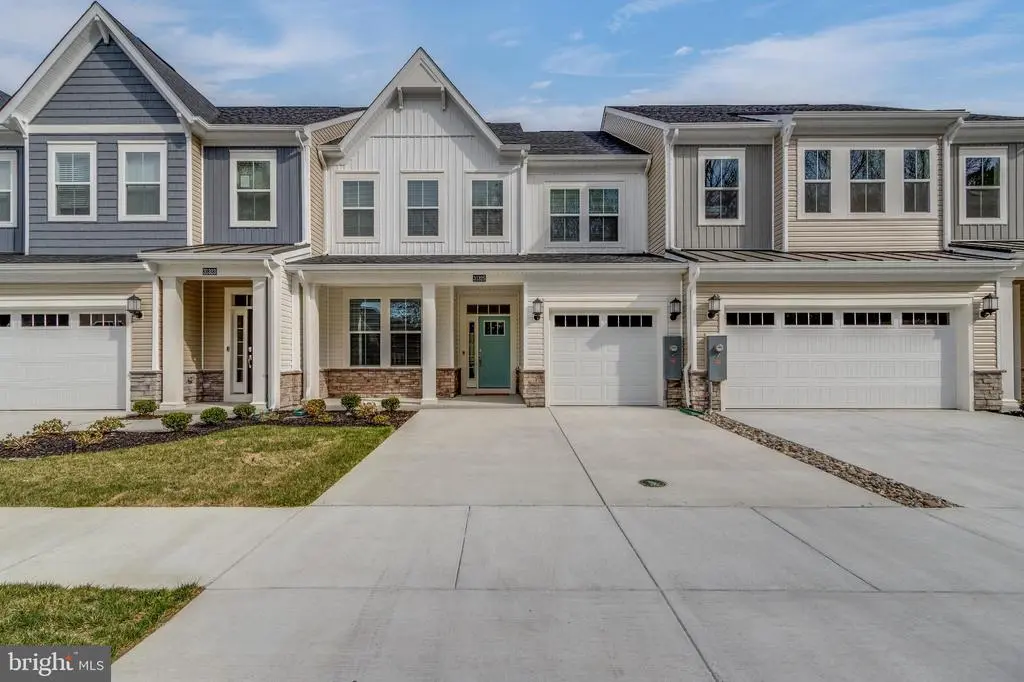 31325 Taywood Dr #th50, FRANKFORD