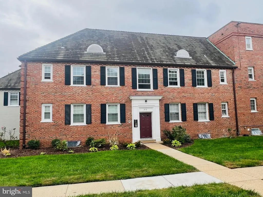2113 Fort Davis St Se #102, WASHINGTON