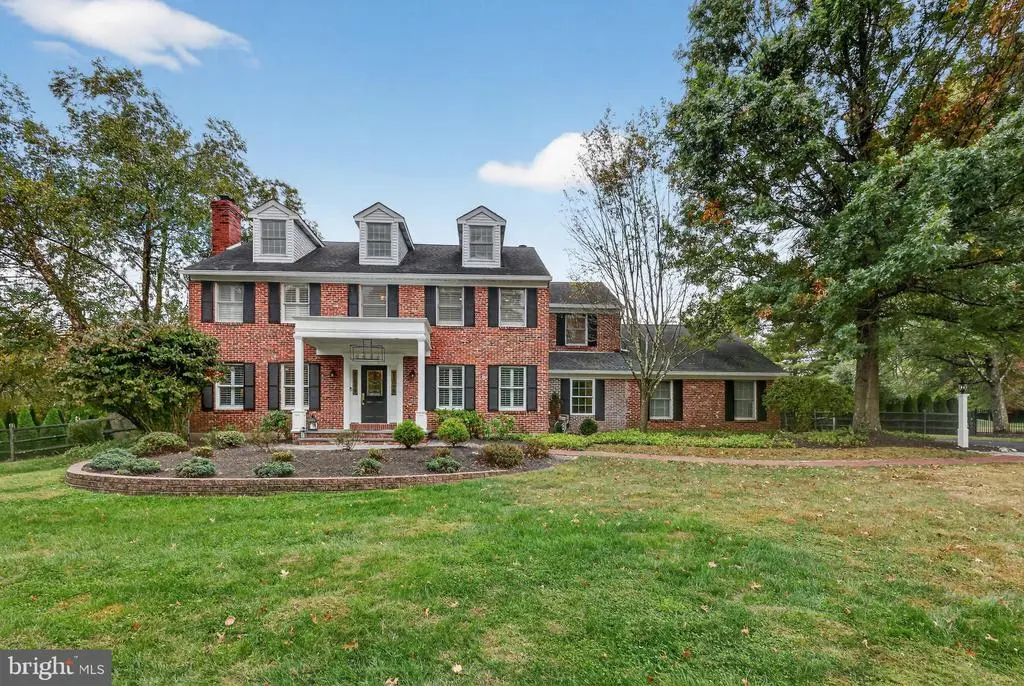 140 Glenwood Dr, WASHINGTON CROSSING