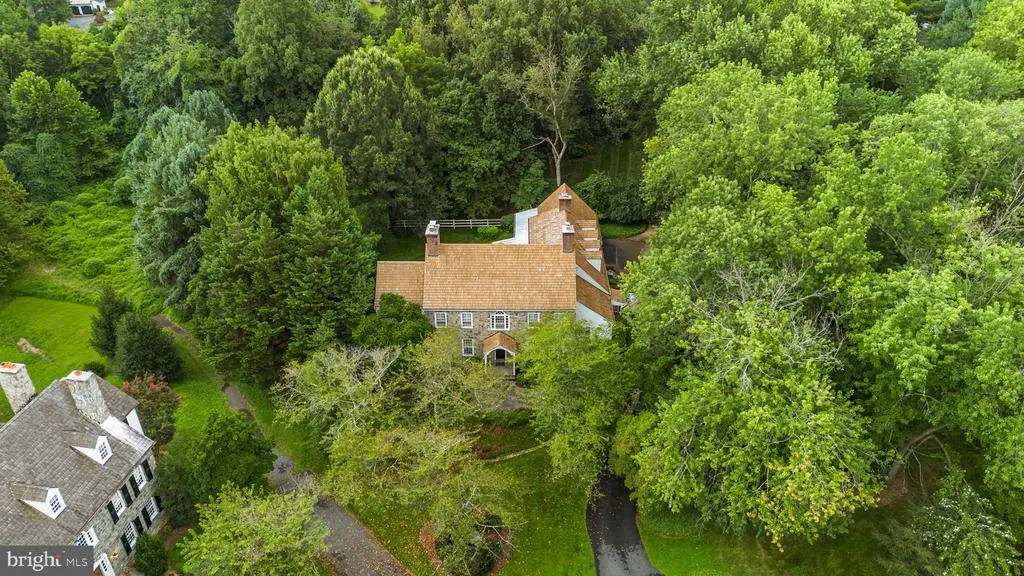 10306 Cutters Ln, POTOMAC