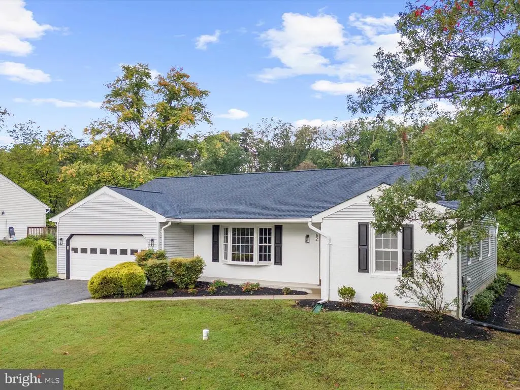 762 Cougar Dr, Millersville