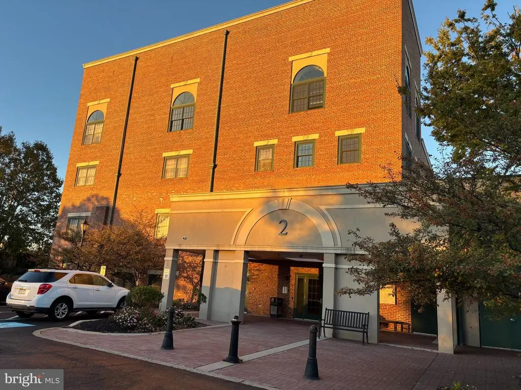 Photo of Listing #PABU2107242