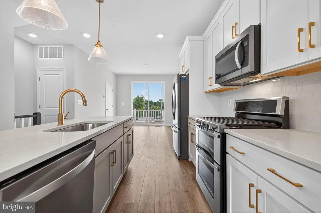 10036 Harper Vale Rd, Montgomery Village