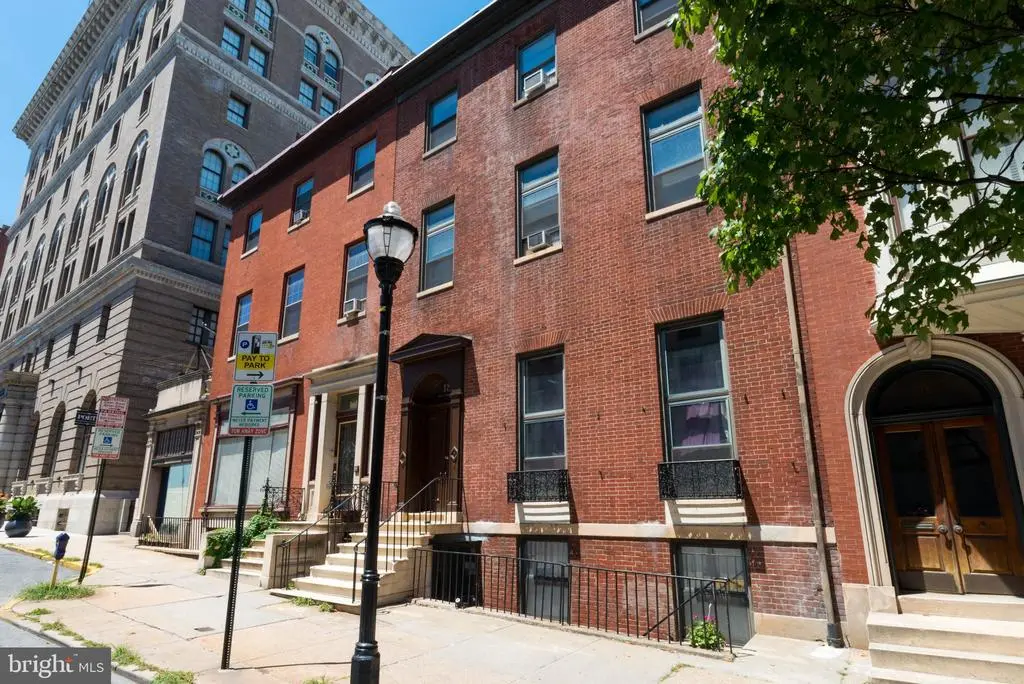 18 W Franklin St, Baltimore