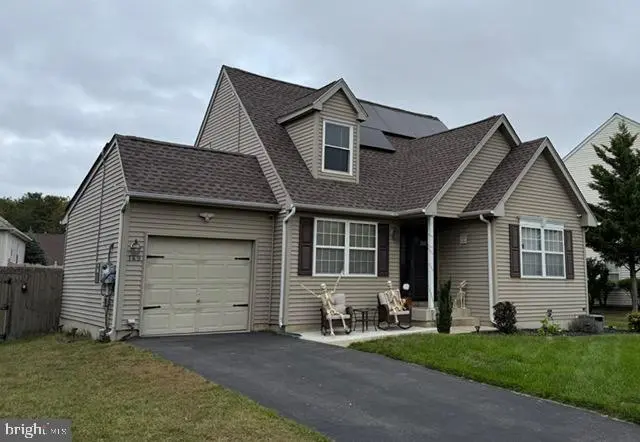 149 Tradewinds Dr, MOUNT ROYAL