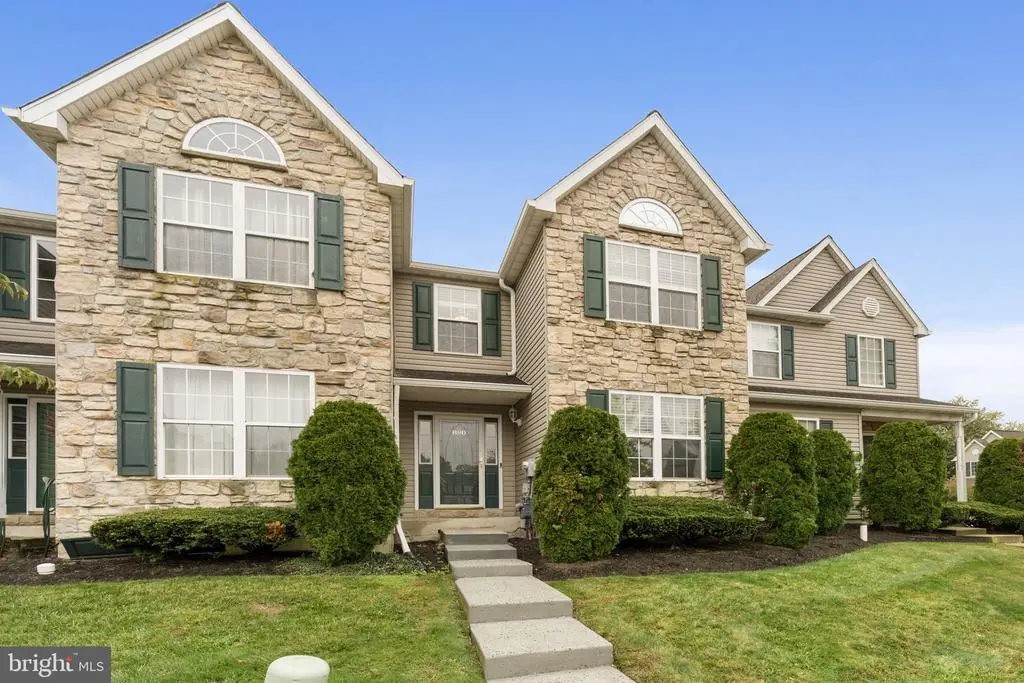 890 Doe Ct, ROYERSFORD