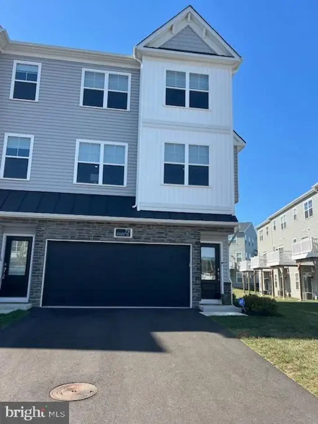 79 Becker Dr, CHALFONT