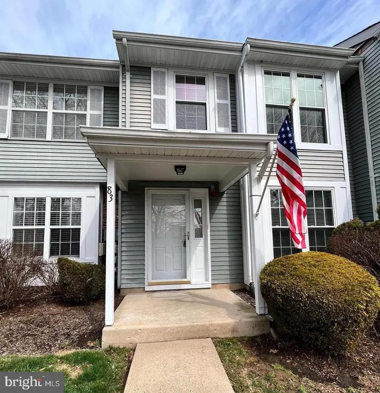 83 Greenridge Cir, NEWTOWN