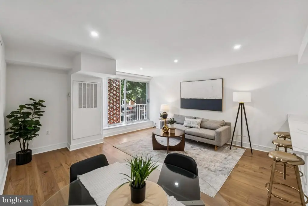 800 4th St Sw #s121, WASHINGTON