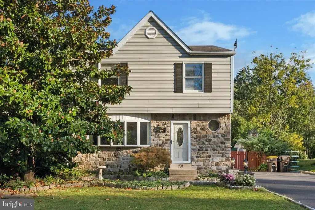 791 Philadelphia Ave, WARRINGTON
