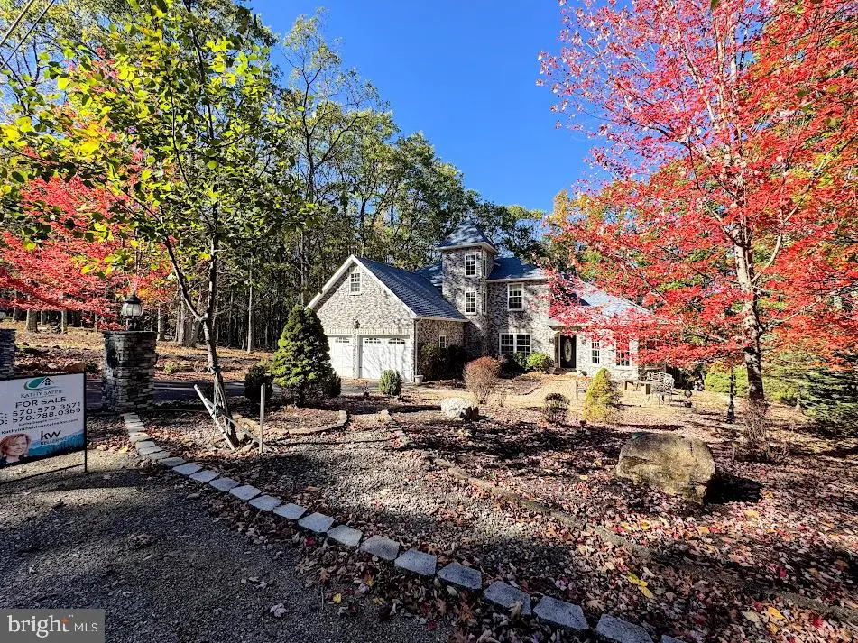 113 Silver Cloud Lane, HAZLETON