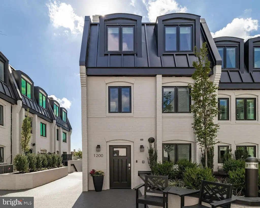 1200 Eton Ct Nw, WASHINGTON