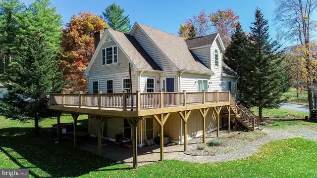 32 Hazelhurst Ln, Swanton