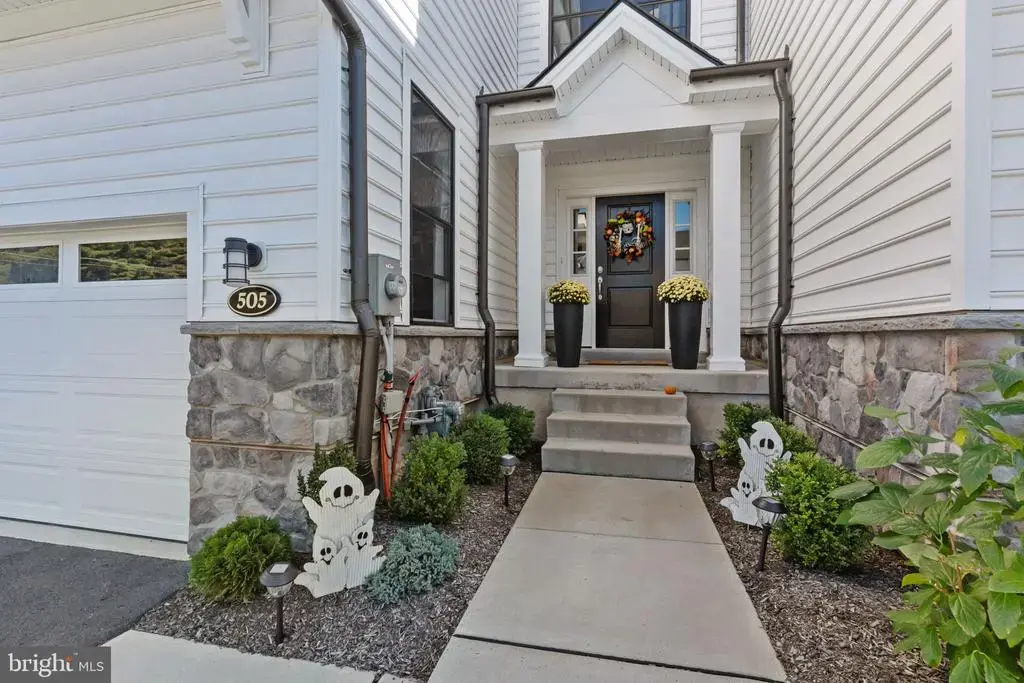 505 Carmela Way, YARDLEY