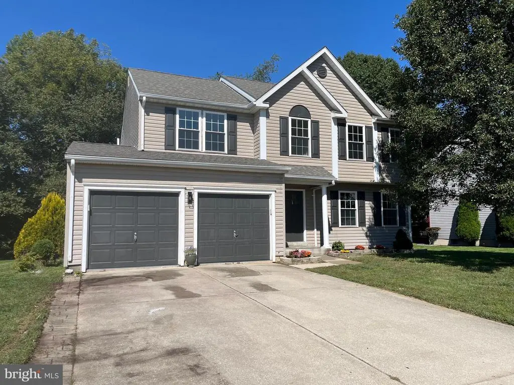 13 Brady Cir, Middletown