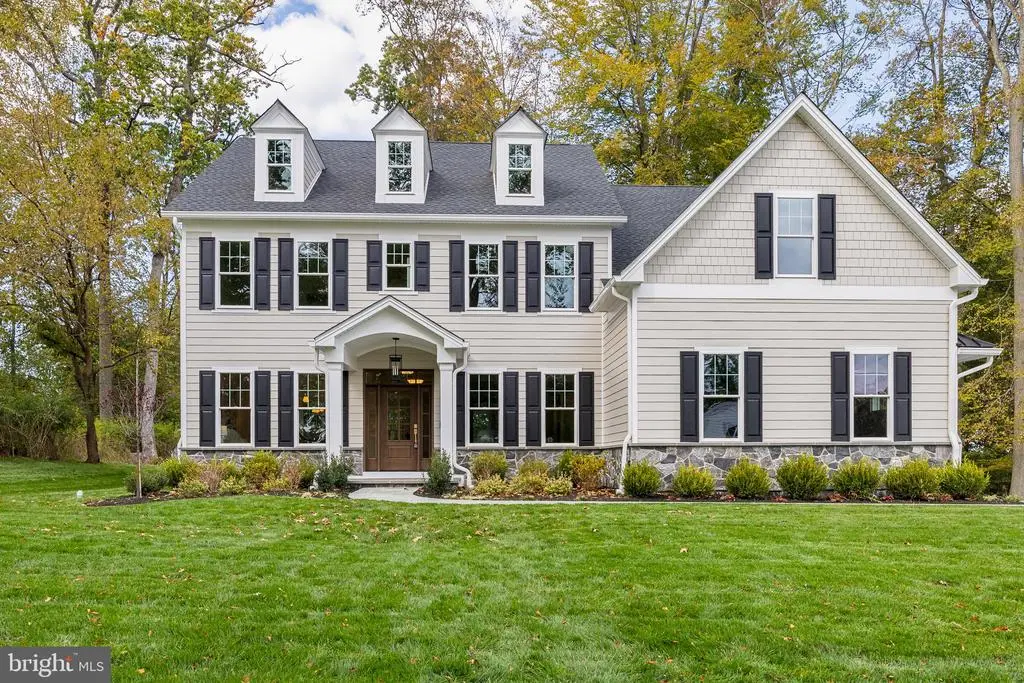 211 Wooded Way, BERWYN