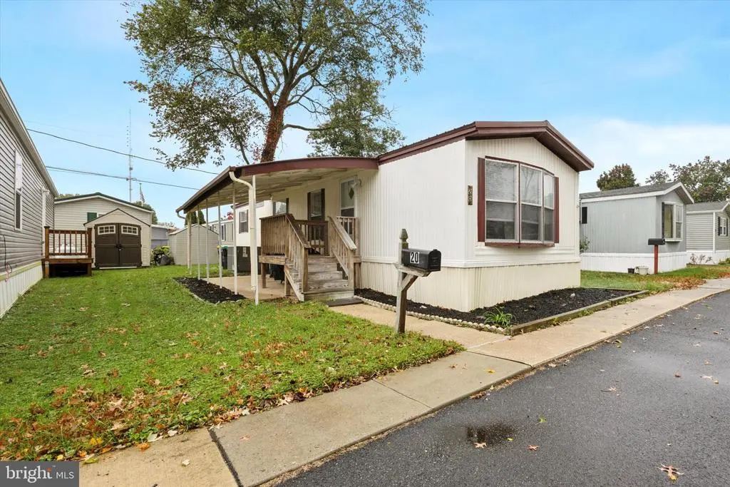 20 Winterset Rd, Wilmington