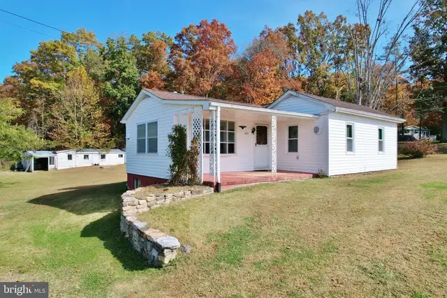 1453 Redman Store Rd, Luray