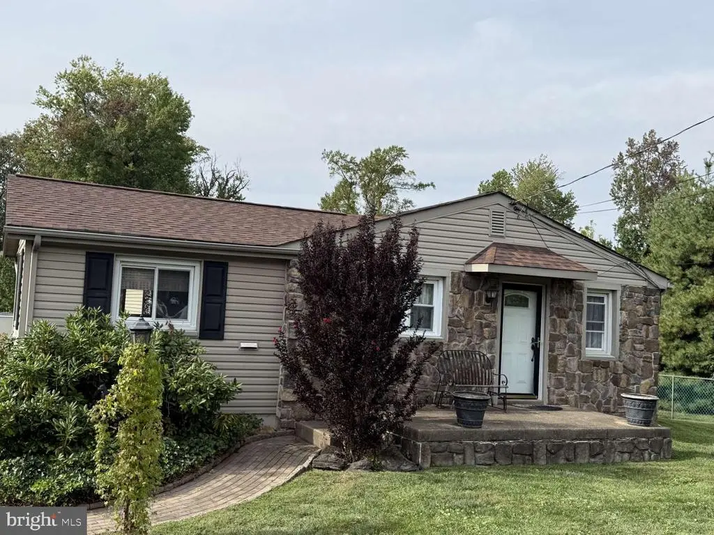 1839 Byberry Rd, BENSALEM