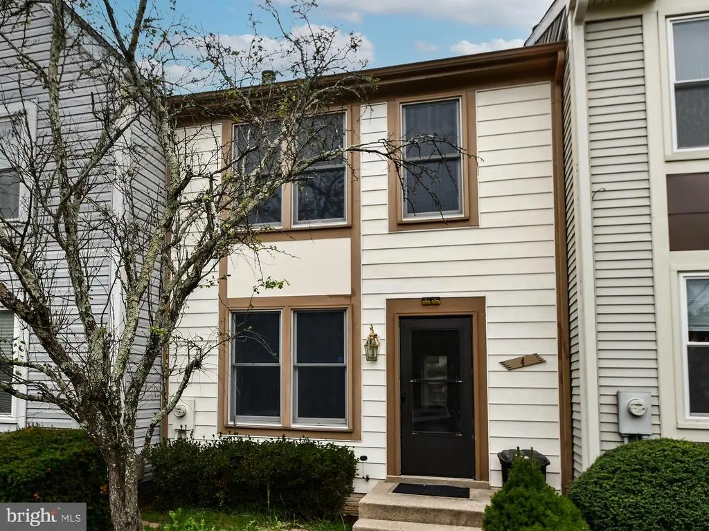 4 Almanac Ct, Burtonsville