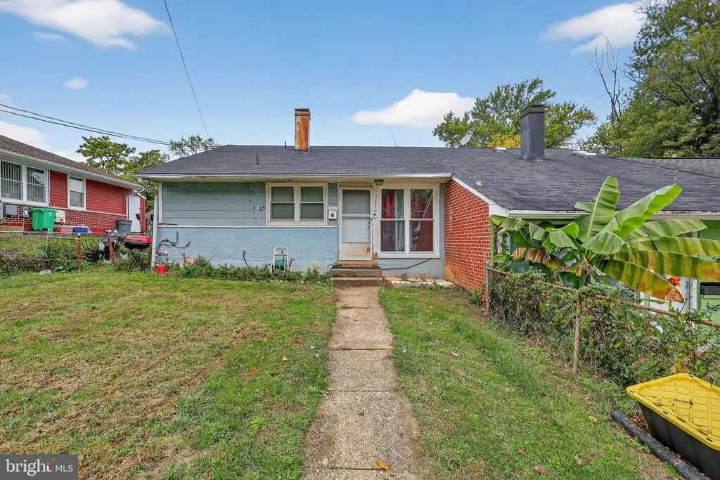 7850 Burnside Rd, LANDOVER