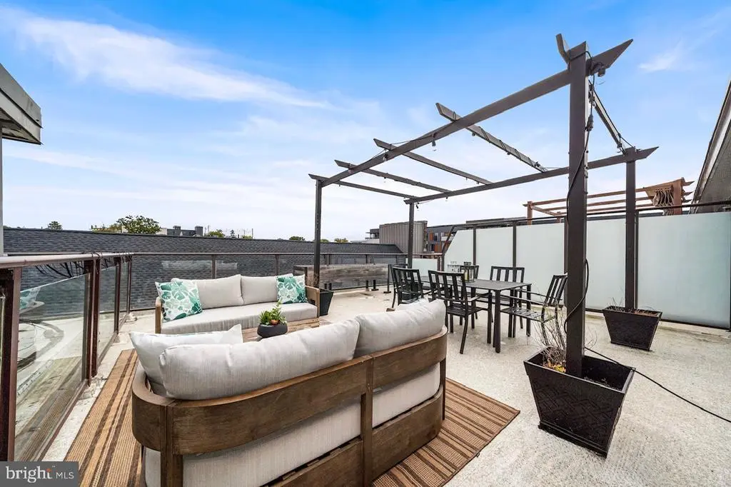 625 Park Rd Nw #304, WASHINGTON