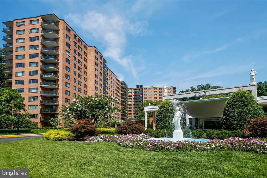 4201 Cathedral Ave Nw #222w, WASHINGTON