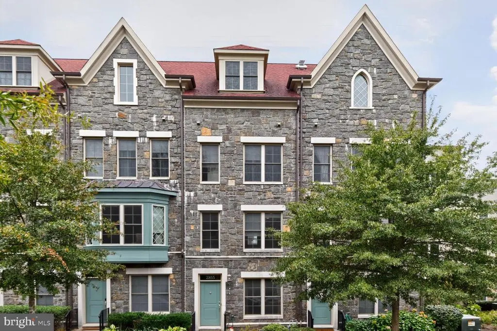 2855 Chancellors Way Ne, WASHINGTON