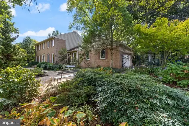 16400 Montecrest Ln, Gaithersburg