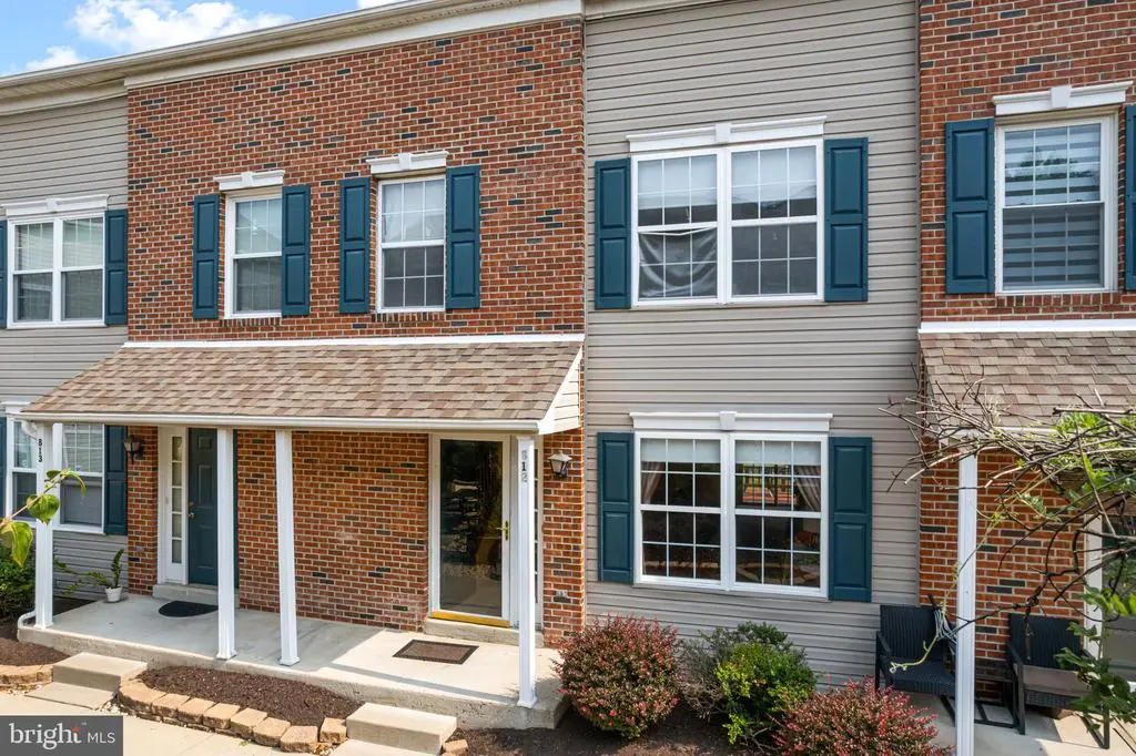 812 Purple Martin Ct #202, WARRINGTON