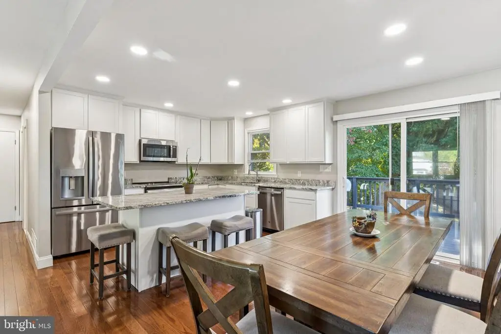 761 212th St, Pasadena