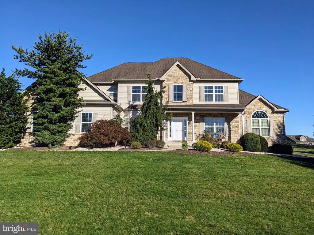 145 Fox Ridge Dr, NAZARETH