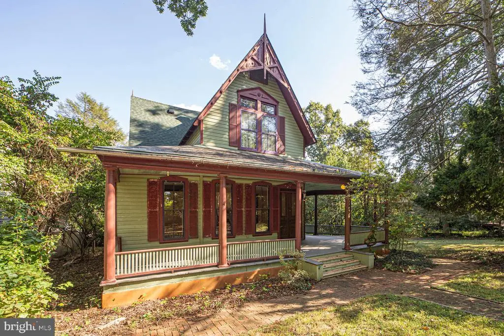 111 Grove Ave, WASHINGTON GROVE