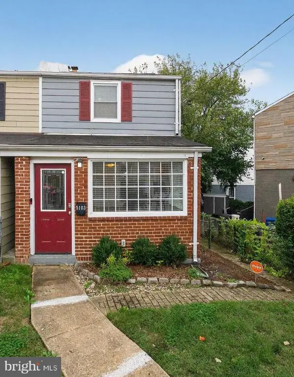 5103 Jay St Ne, WASHINGTON