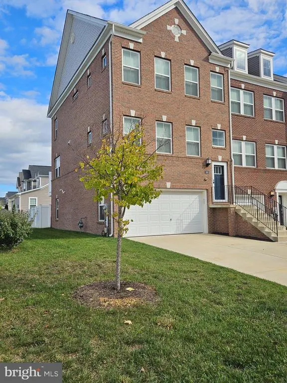 5830 Kate Chopin Pl, White Plains