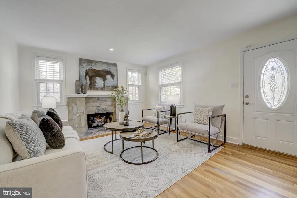 2304 Parkway, CHEVERLY