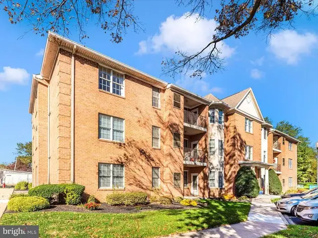 10 Rosewood Ct #104, Woodsboro