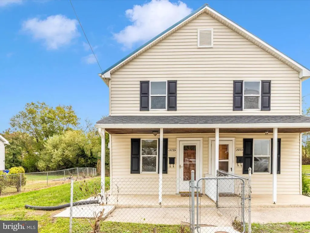 15733-15735 Fenton Ave, Williamsport