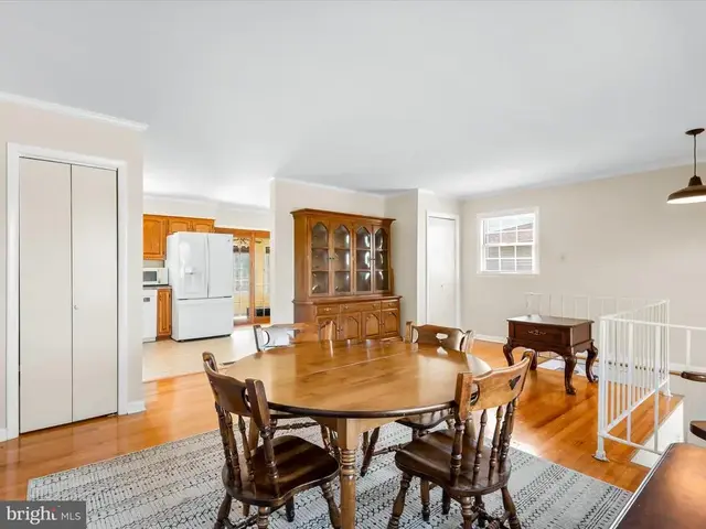 4 James St, Woodsboro