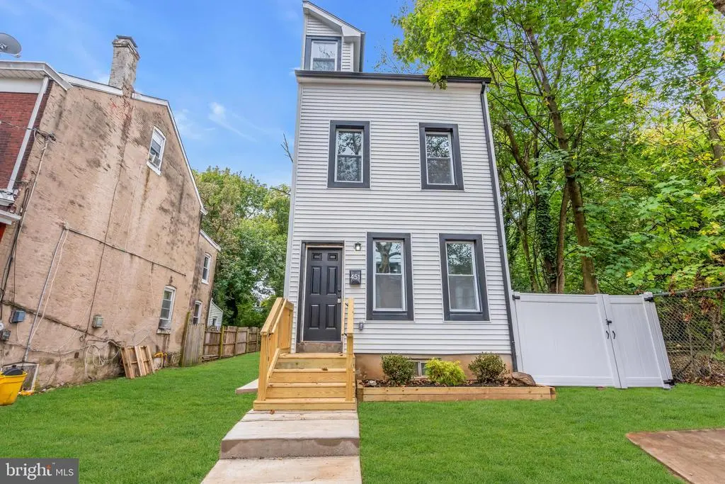 451 Stuyvesant Ave, TRENTON