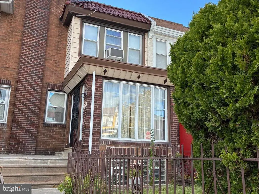 7352 Sommers Rd, Philadelphia