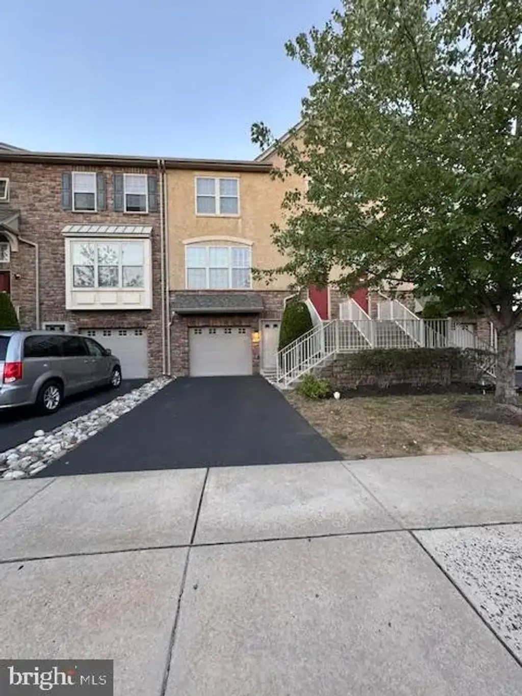 76 Lilly Dr, FEASTERVILLE TREVOSE