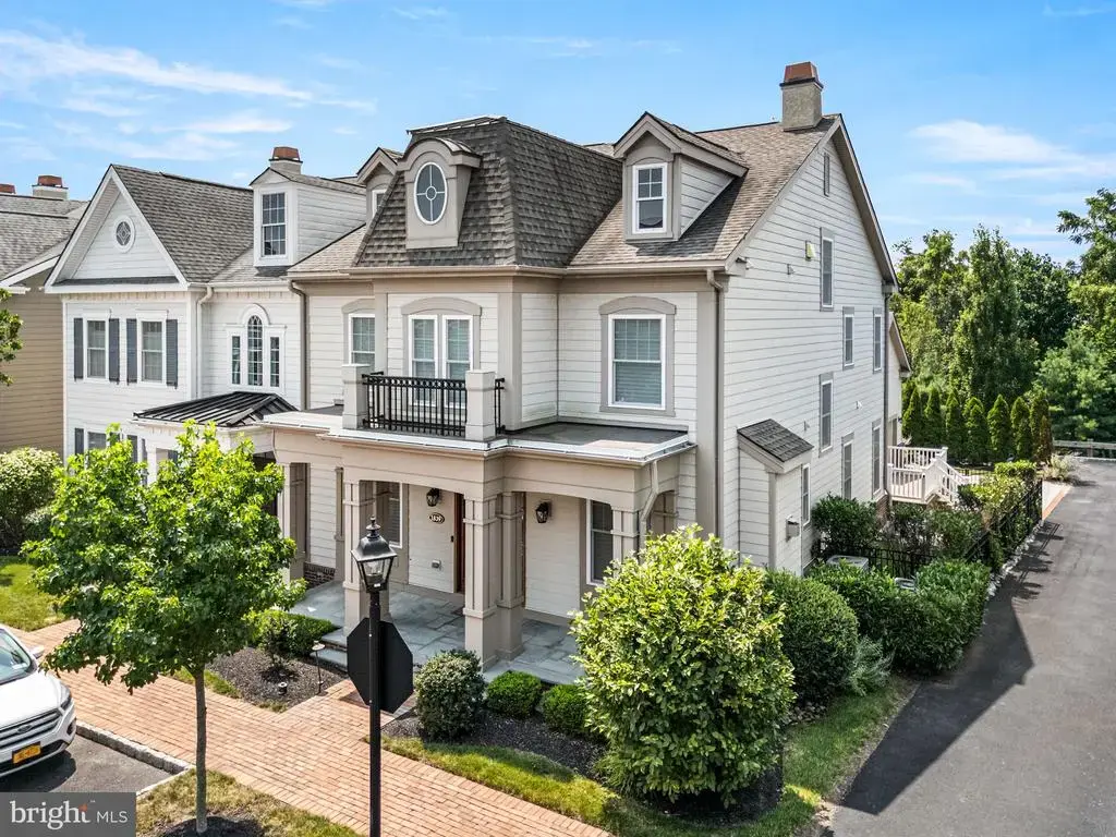 1839 Windflower Ln, YARDLEY