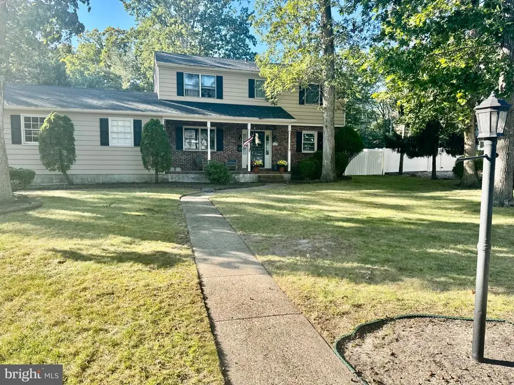 1005 Bartlett Ave, LINWOOD